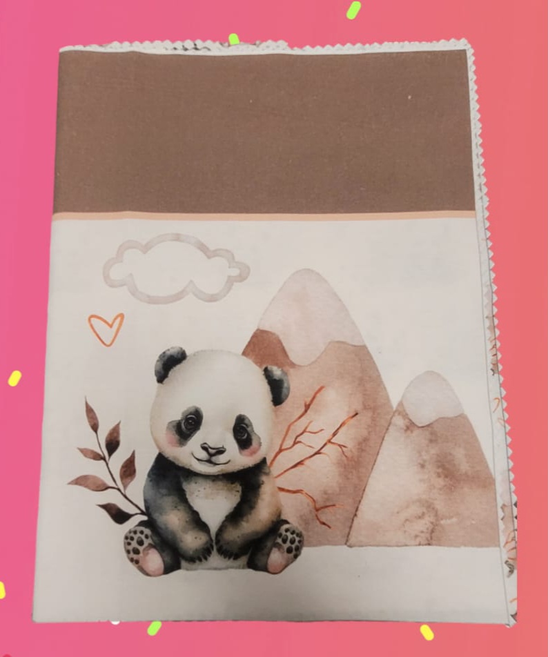 Prot&egrave;ge carnet de sant&eacute; "Panda"